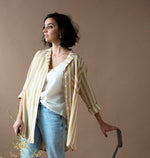 Load image into Gallery viewer, Shirt Divya

