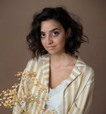 Load image into Gallery viewer, Shirt Divya
